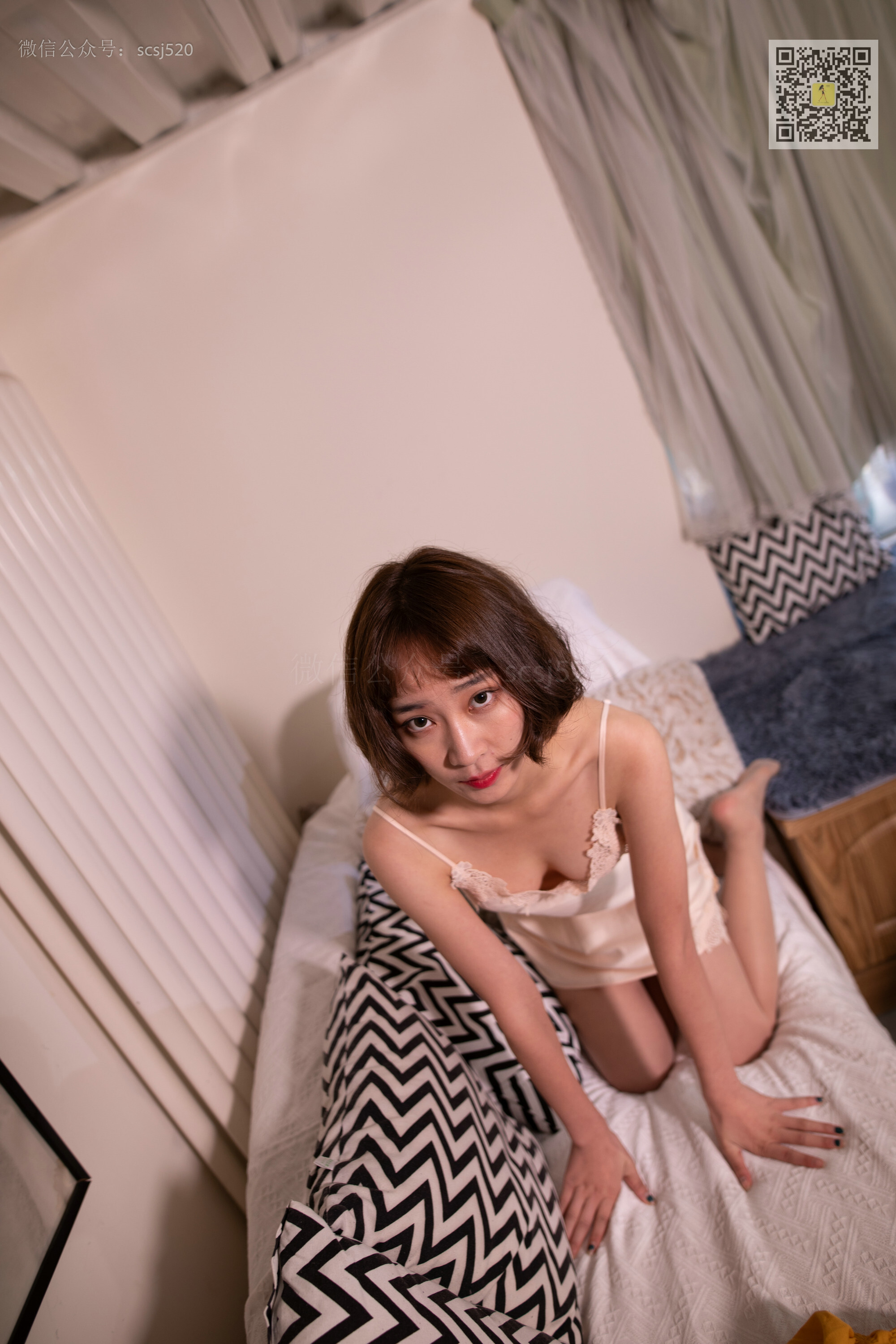 ISS山茶摄影 022 赵小楠 北影大一学妹